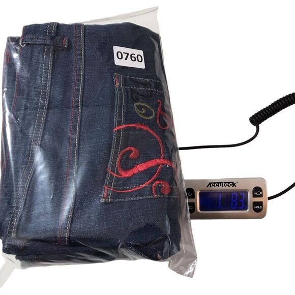 Southpole Jeans Size 18 Mid Rise Medium Wash Embroidered Pockets Red Stitching - Picture 13 of 13